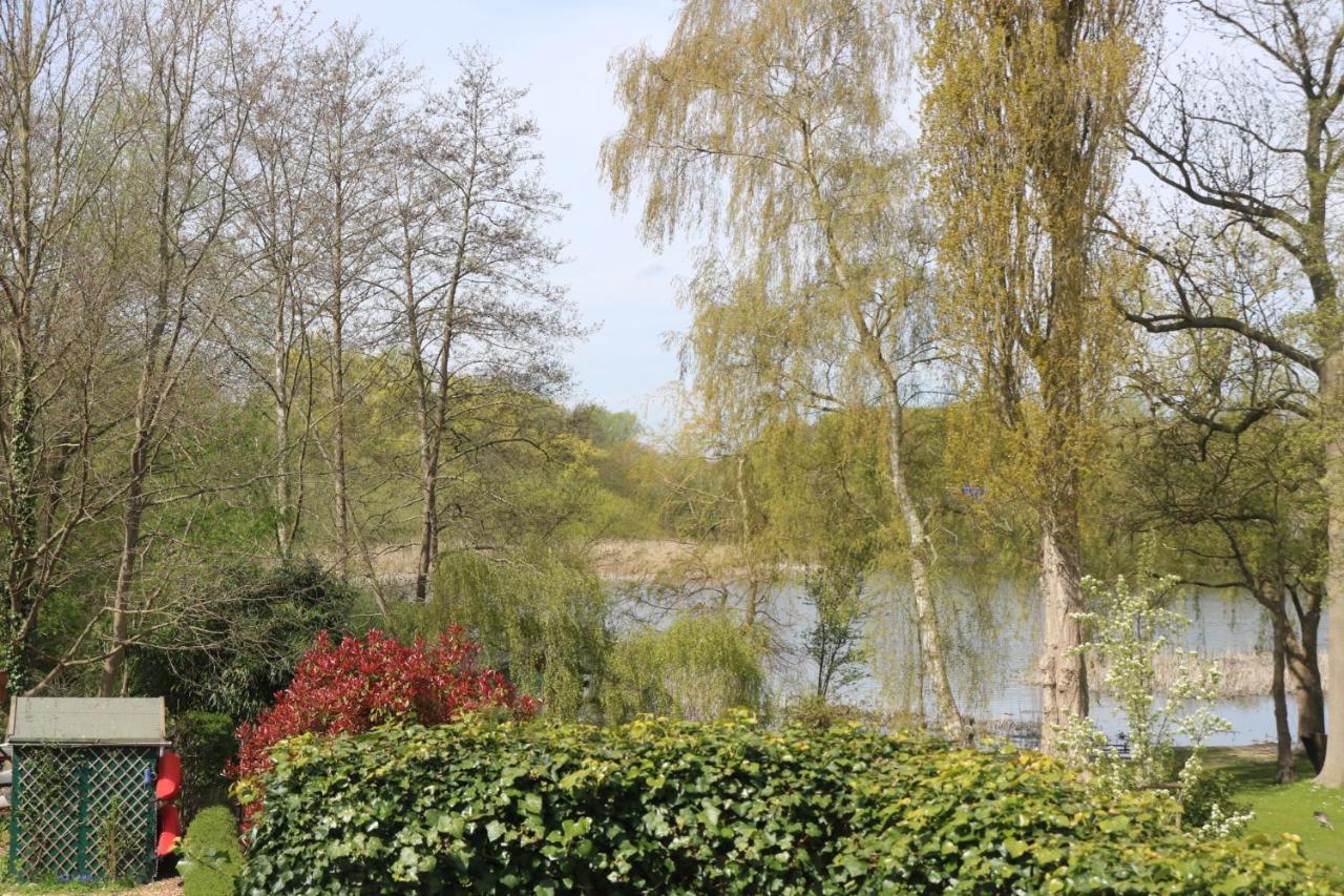 Ferienwohnungen Am Schwanensee Ploen Luaran gambar